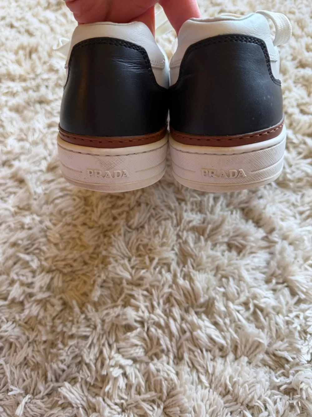 Men’s Prada sneakers - Picture 2 of 5